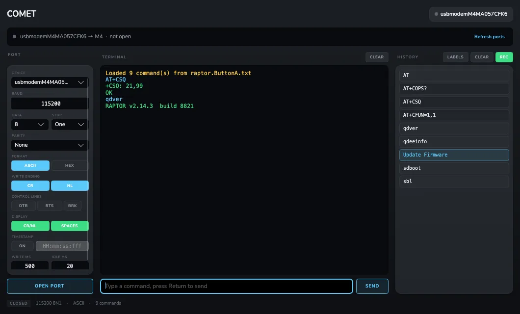 The COMET window: port settings down the left, a colour-coded terminal in the middle showing an AT command exchange with a modem, and a pane of history buttons on the right.